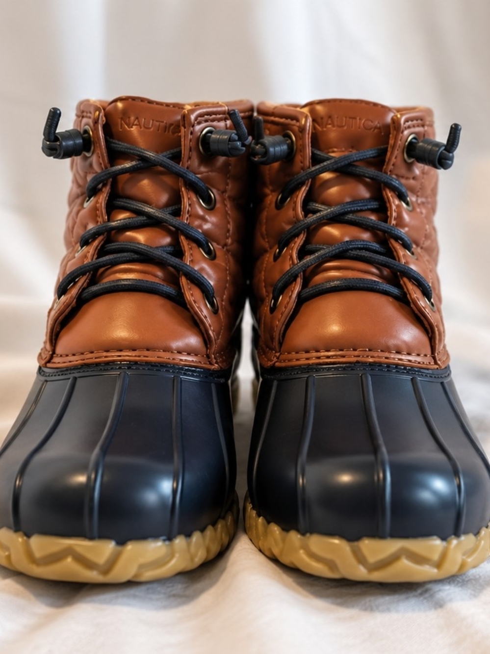 Nautica Women’s Duck Boots Size 6 Brown Navy Quilted Winter Boots